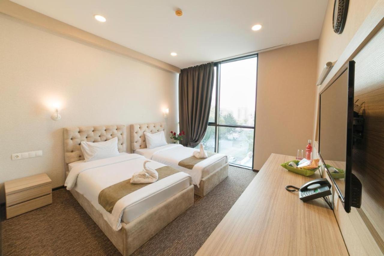 Betlem Hotel -Tbilisi City Buitenkant foto